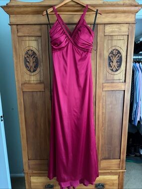 Dessy Collection Valentine Satin V-Neck Slip Dress